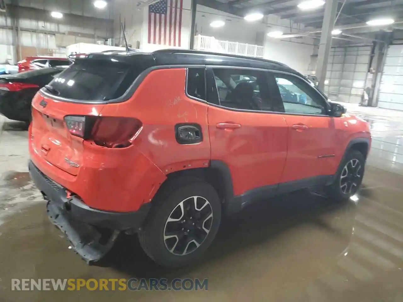 3 Photograph of a damaged car 3C4NJDDB5LT151641 JEEP COMPASS 2020