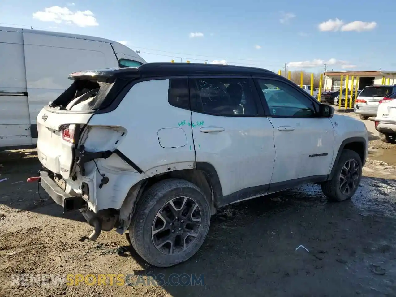 3 Photograph of a damaged car 3C4NJDDB6LT171963 JEEP COMPASS 2020