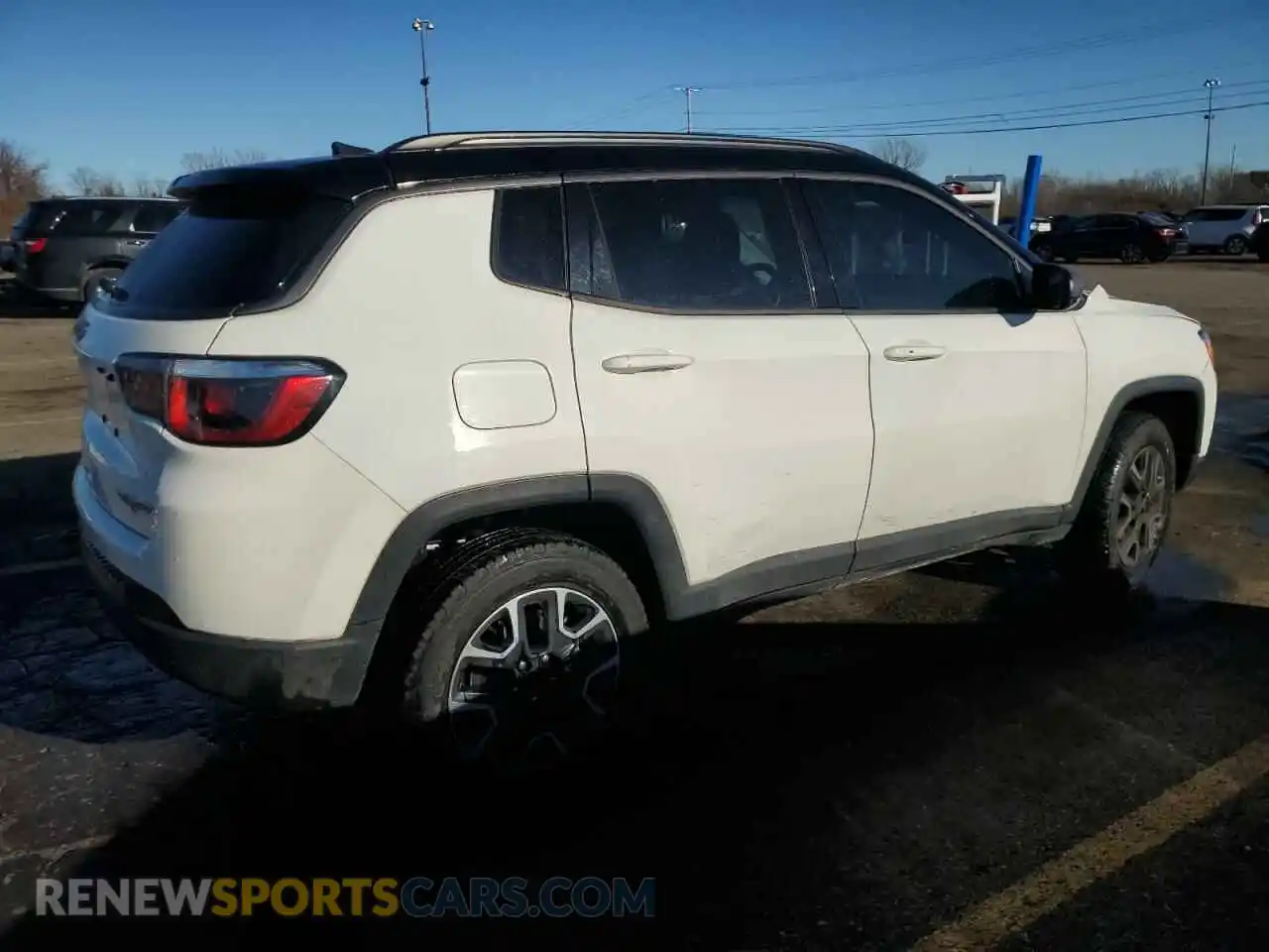 3 Photograph of a damaged car 3C4NJDDB8LT124126 JEEP COMPASS 2020
