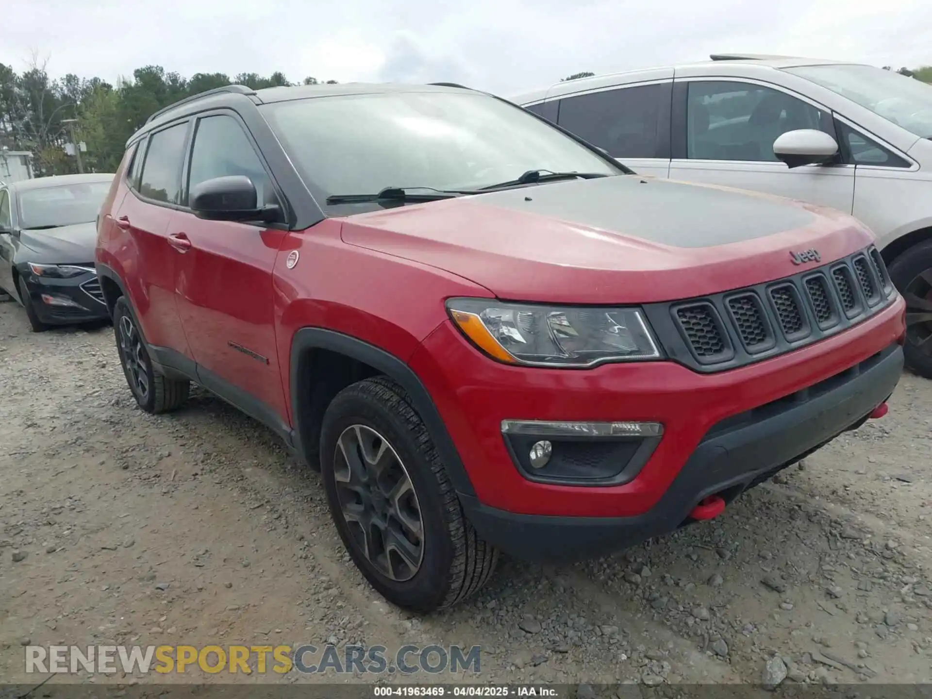 1 Photograph of a damaged car 3C4NJDDB8LT207748 JEEP COMPASS 2020