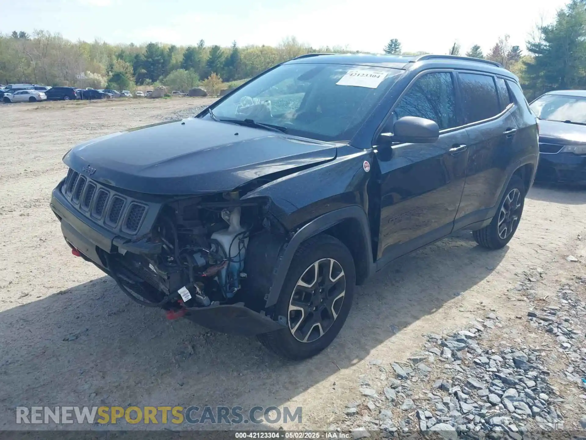 2 Photograph of a damaged car 3C4NJDDBXLT124130 JEEP COMPASS 2020