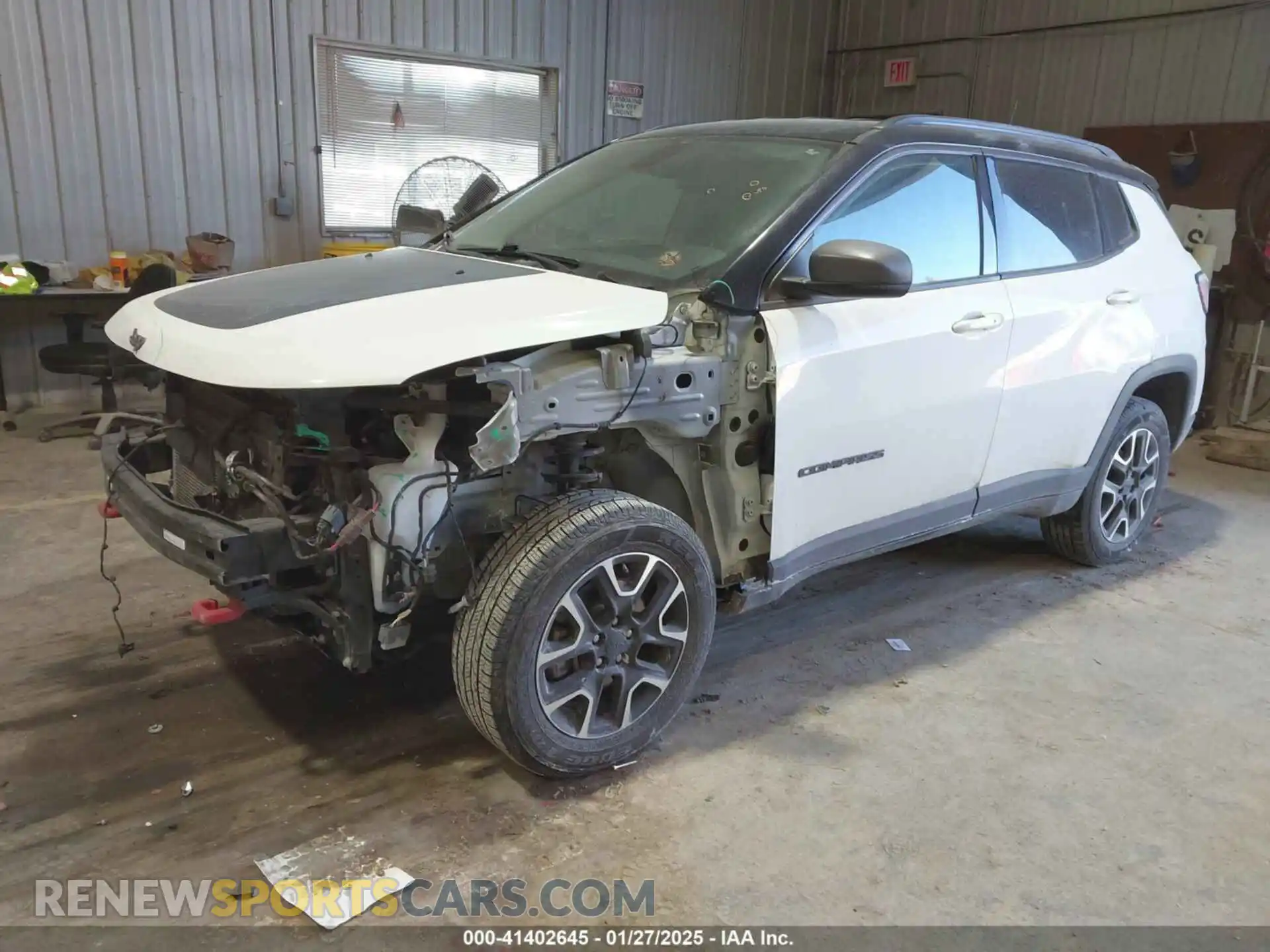 2 Photograph of a damaged car 3C4NJDDBXLT203488 JEEP COMPASS 2020