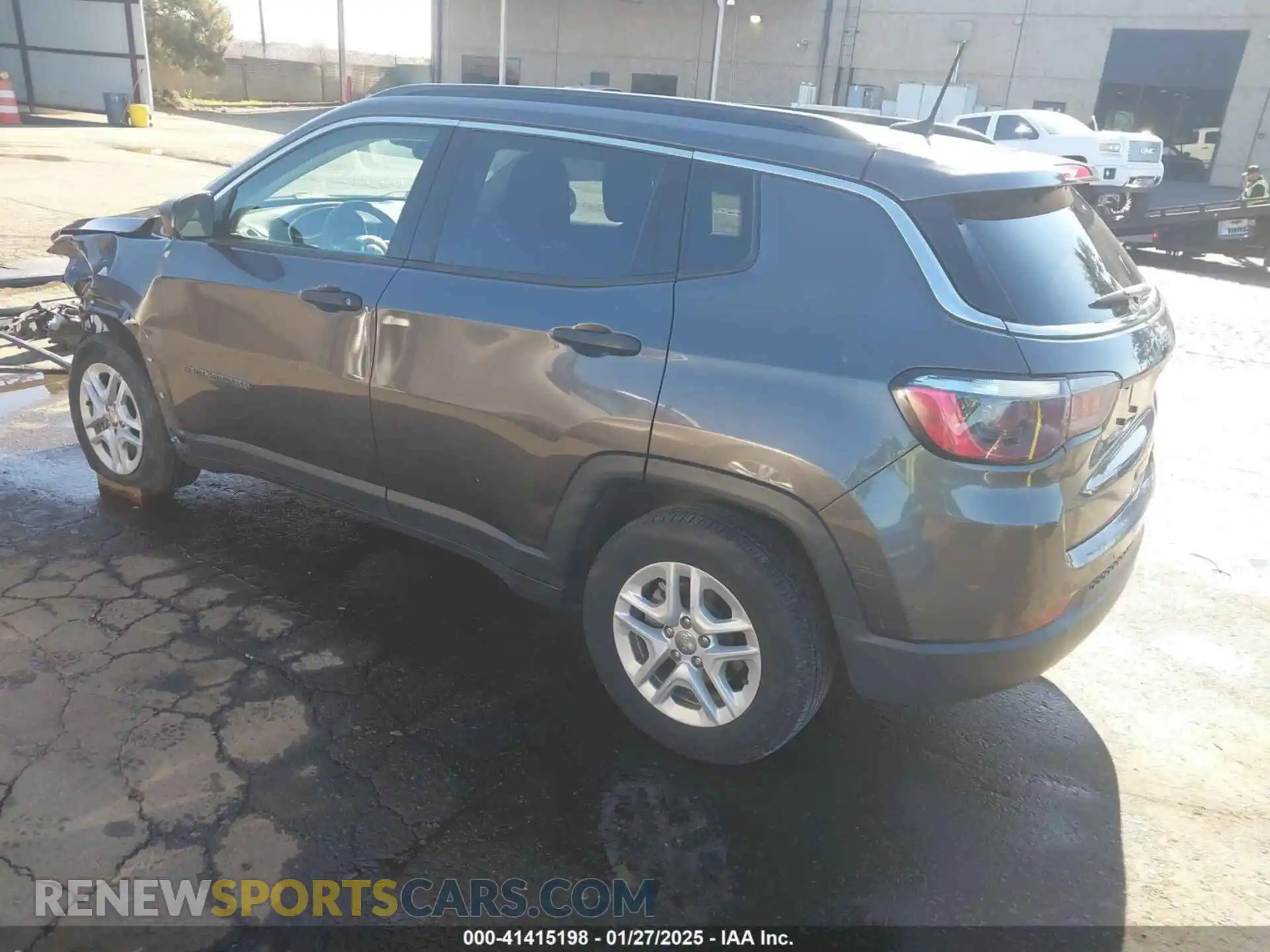 3 Photograph of a damaged car 3C4NJCAB5MT572145 JEEP COMPASS 2021