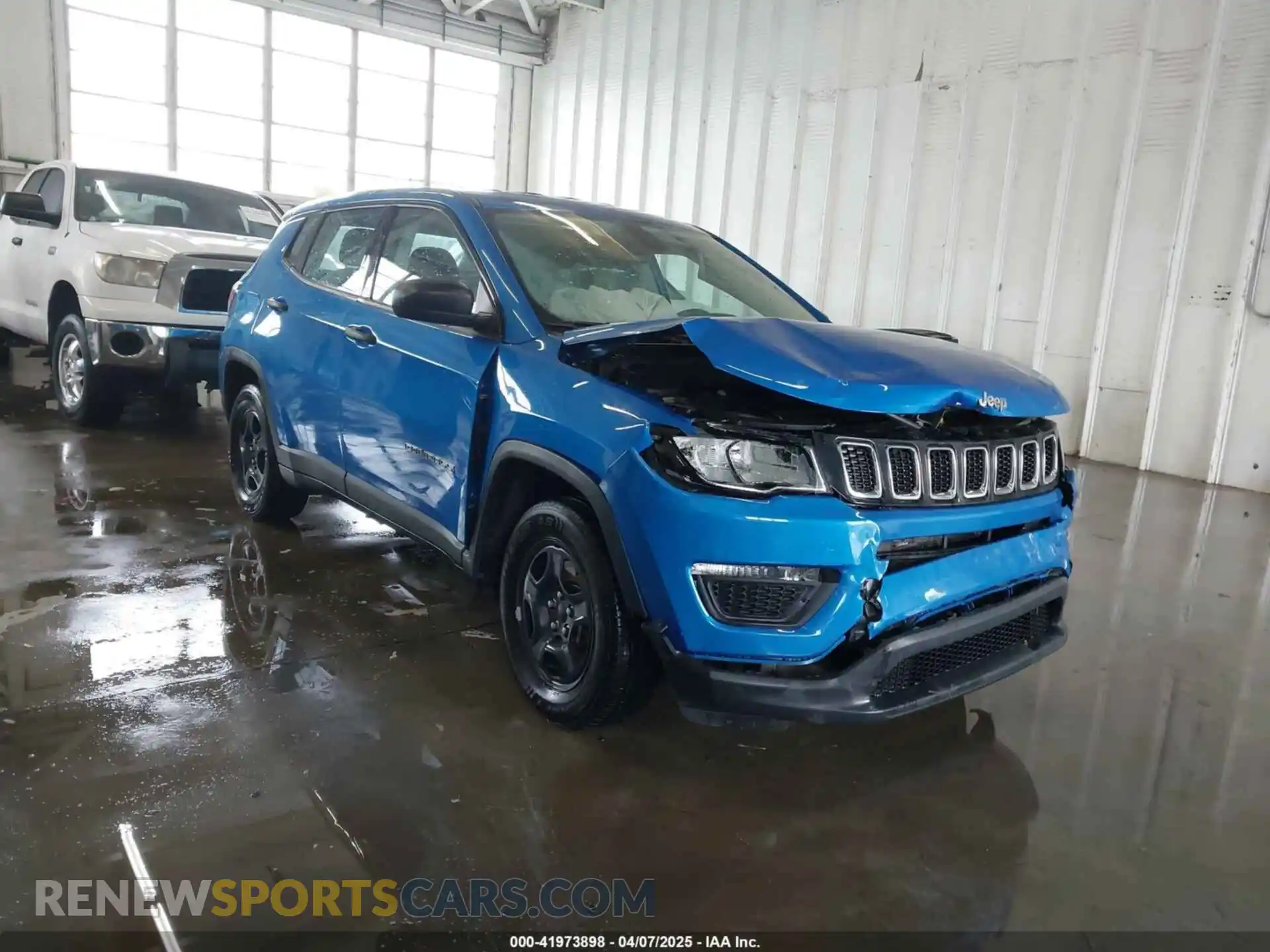 1 Photograph of a damaged car 3C4NJCAB8MT510898 JEEP COMPASS 2021