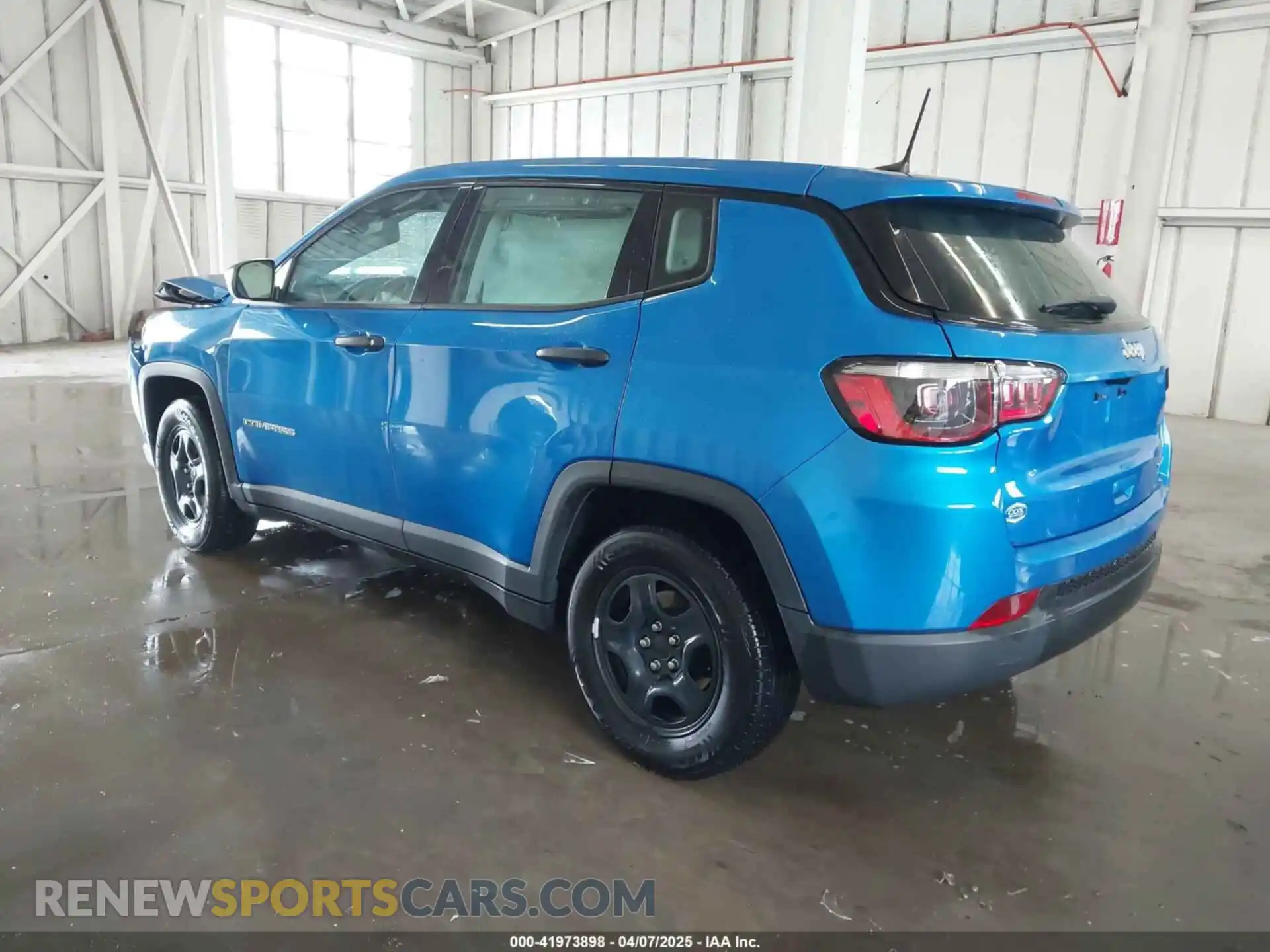 3 Photograph of a damaged car 3C4NJCAB8MT510898 JEEP COMPASS 2021