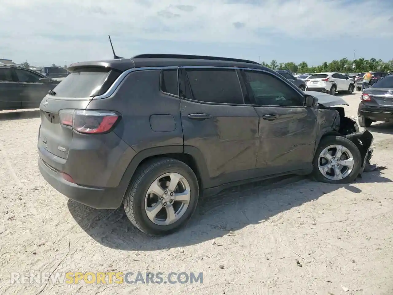 3 Photograph of a damaged car 3C4NJCBB0MT505824 JEEP COMPASS 2021
