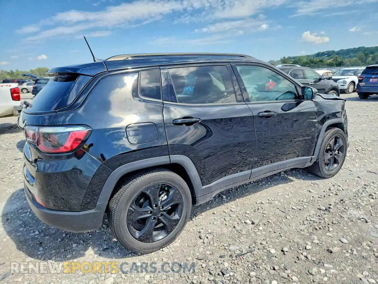 3 Фотография поврежденного автомобиля 3C4NJCBB0MT573735 JEEP COMPASS 2021