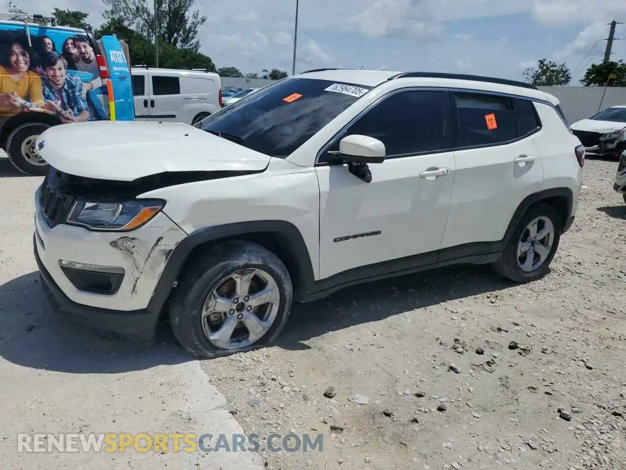 1 Photograph of a damaged car 3C4NJCBB1MT559620 JEEP COMPASS 2021