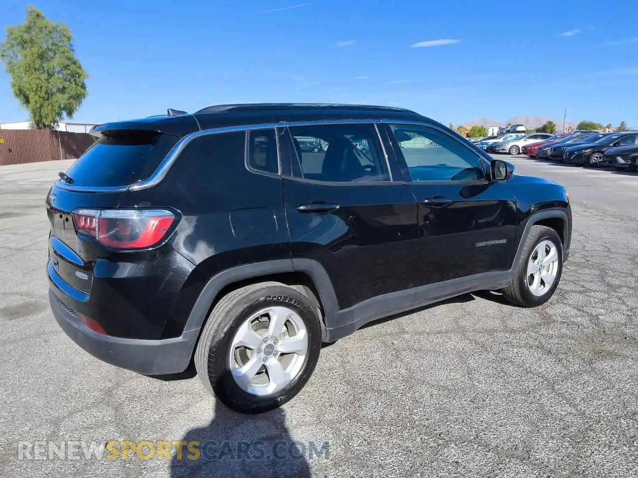 3 Photograph of a damaged car 3C4NJCBB1MT592097 JEEP COMPASS 2021