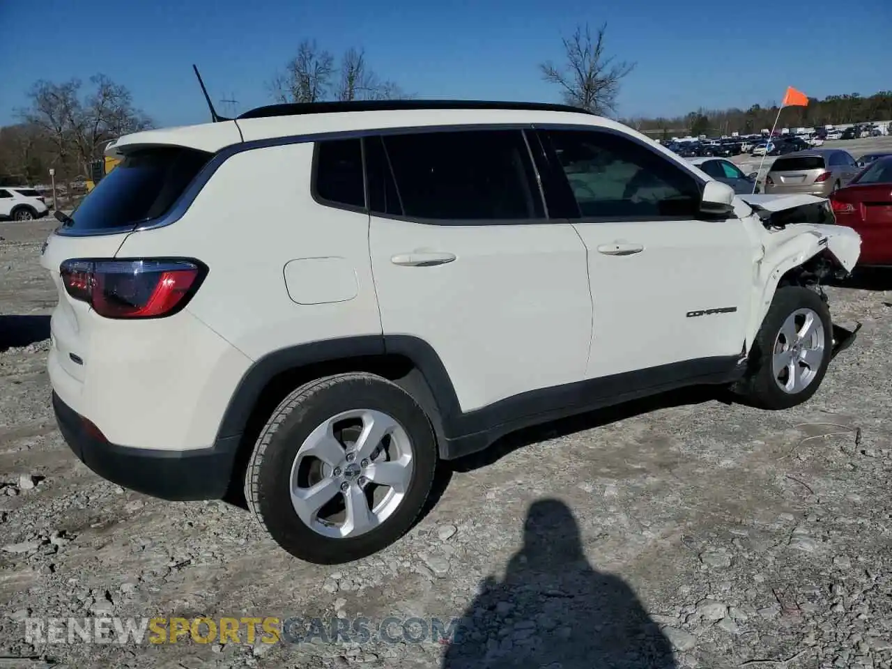 3 Photograph of a damaged car 3C4NJCBB5MT539001 JEEP COMPASS 2021