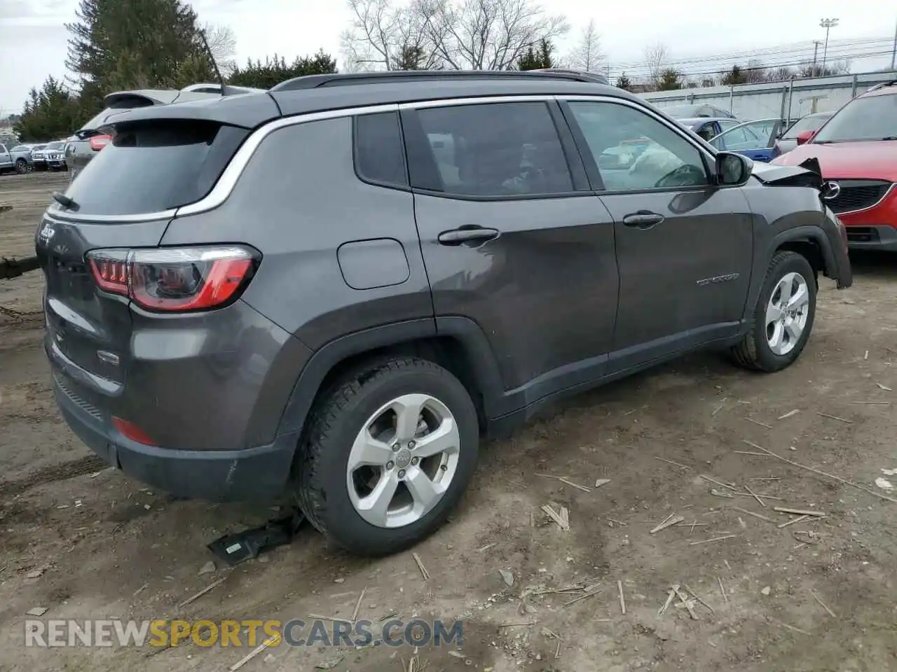 3 Photograph of a damaged car 3C4NJCBB5MT592474 JEEP COMPASS 2021