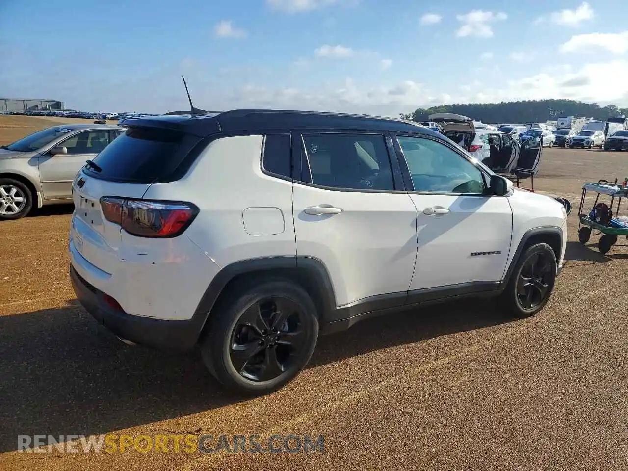 3 Photograph of a damaged car 3C4NJCBB6MT550122 JEEP COMPASS 2021