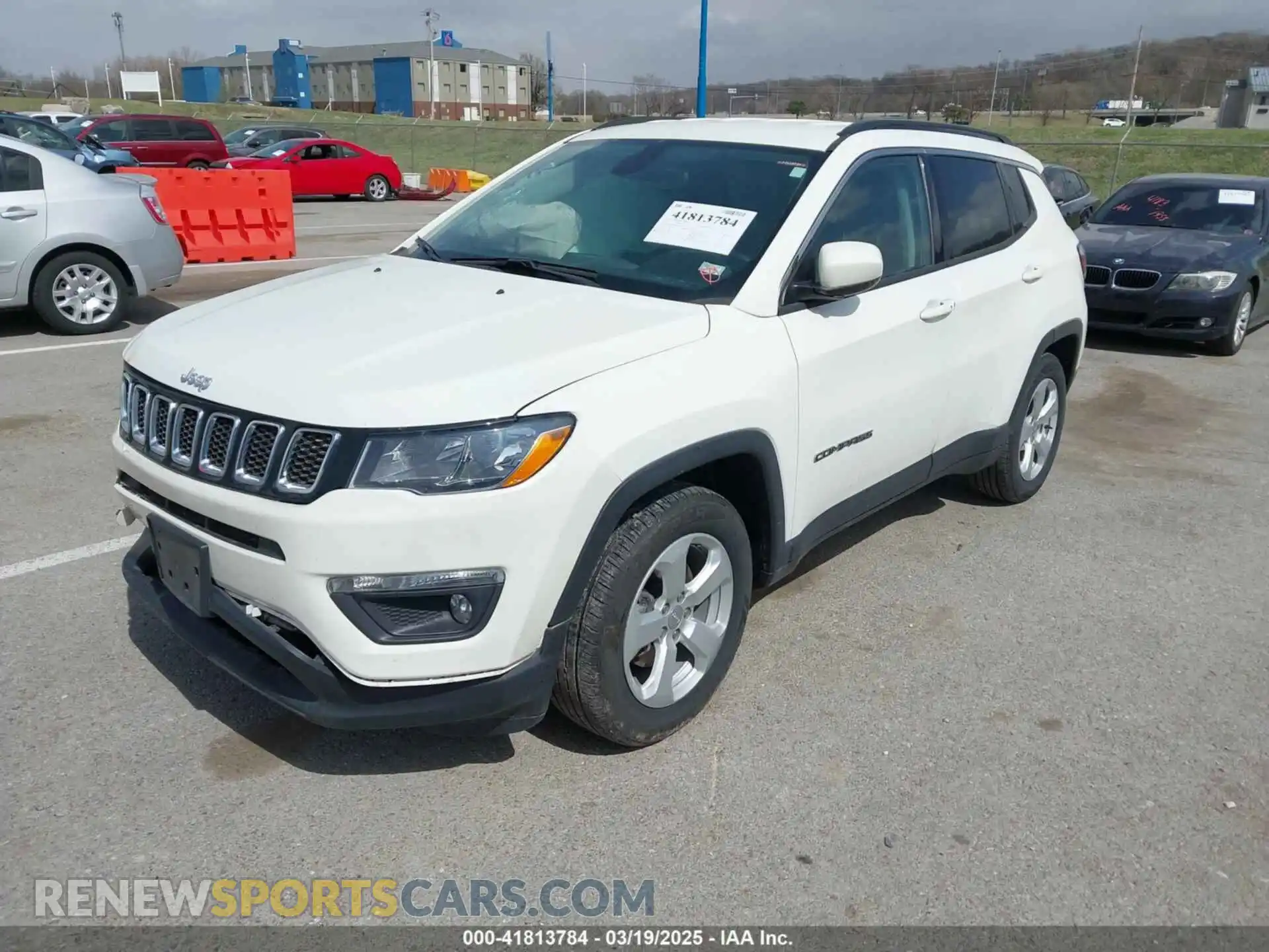 2 Photograph of a damaged car 3C4NJCBB7MT580777 JEEP COMPASS 2021