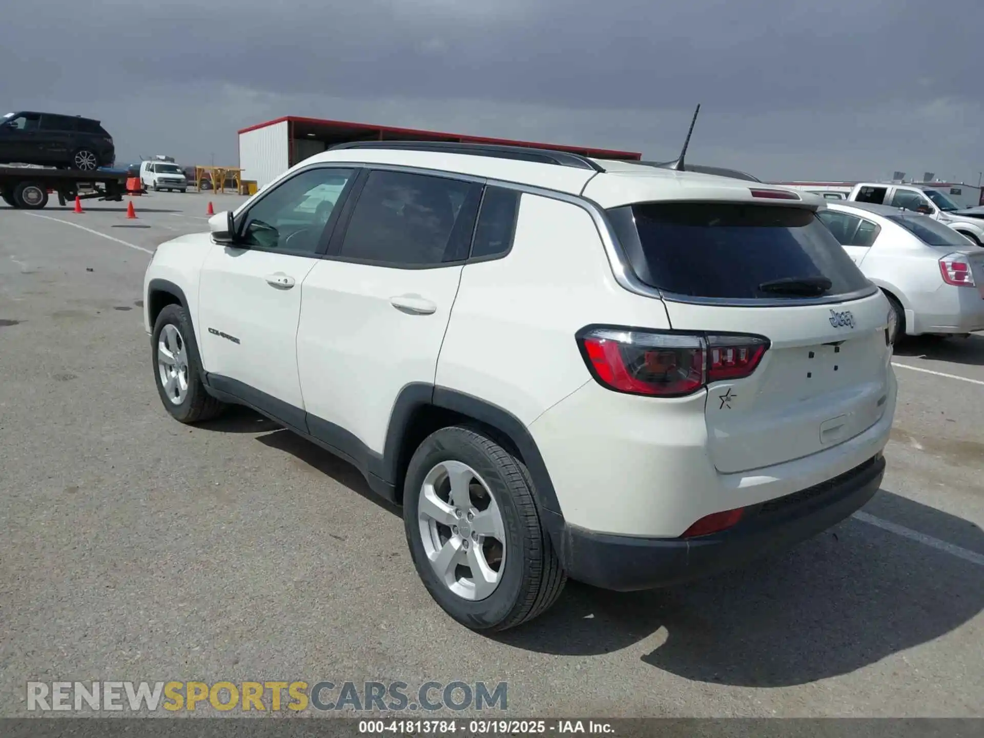 3 Photograph of a damaged car 3C4NJCBB7MT580777 JEEP COMPASS 2021