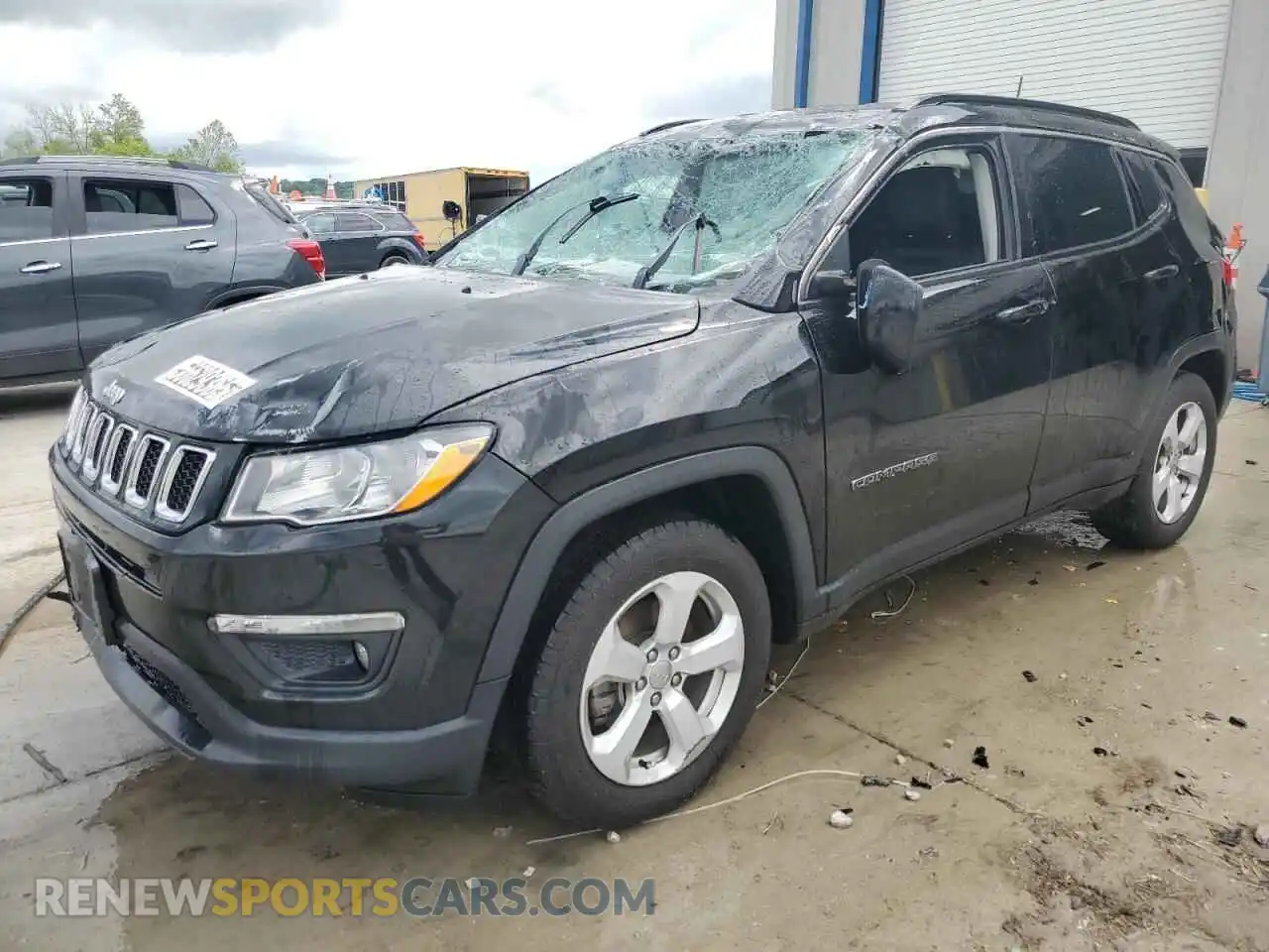 1 Photograph of a damaged car 3C4NJCBB8MT505649 JEEP COMPASS 2021