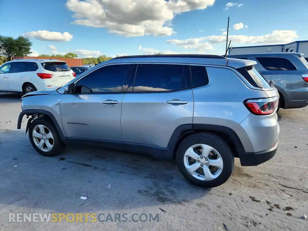 2 fotografías del automóvil dañado 3C4NJCBBXMT509962 JEEP COMPASS 2021