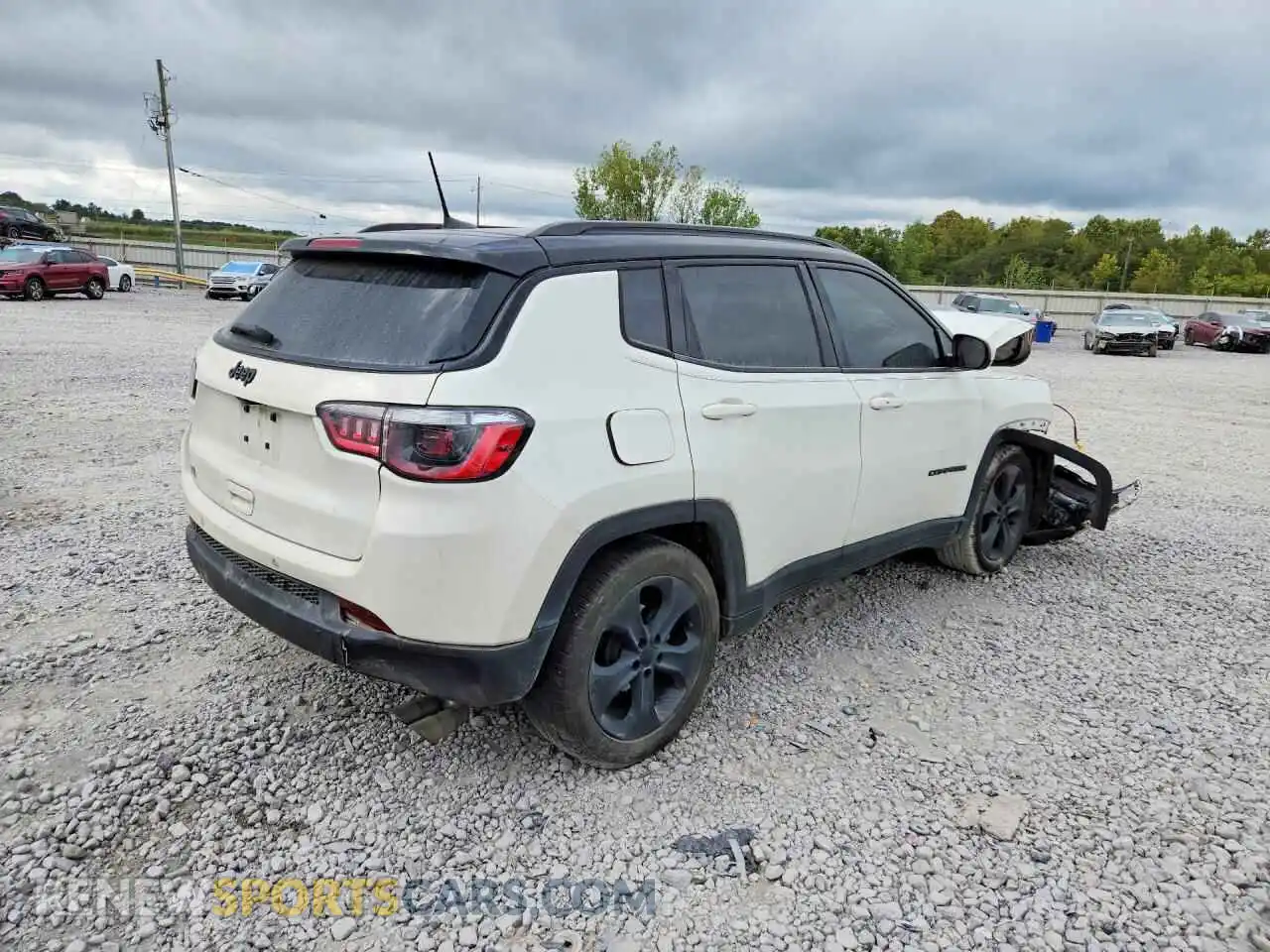 3 Фотография поврежденного автомобиля 3C4NJCBBXMT526907 JEEP COMPASS 2021