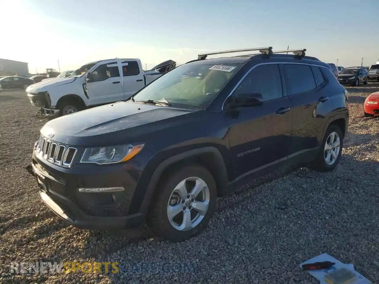 1 Photograph of a damaged car 3C4NJCBBXMT538412 JEEP COMPASS 2021