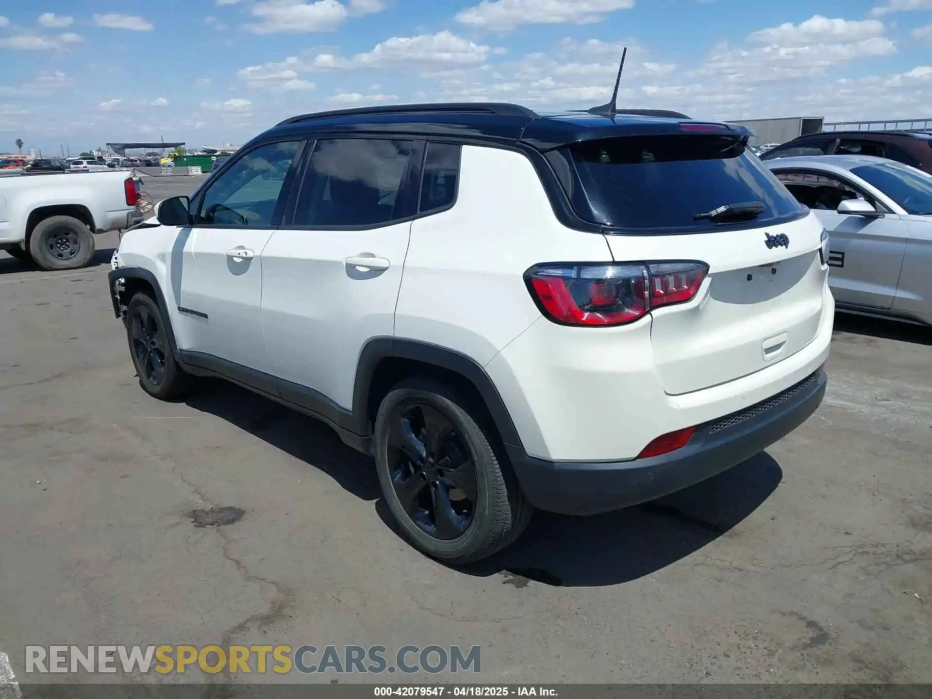 3 fotografías del automóvil dañado 3C4NJCBBXMT603940 JEEP COMPASS 2021