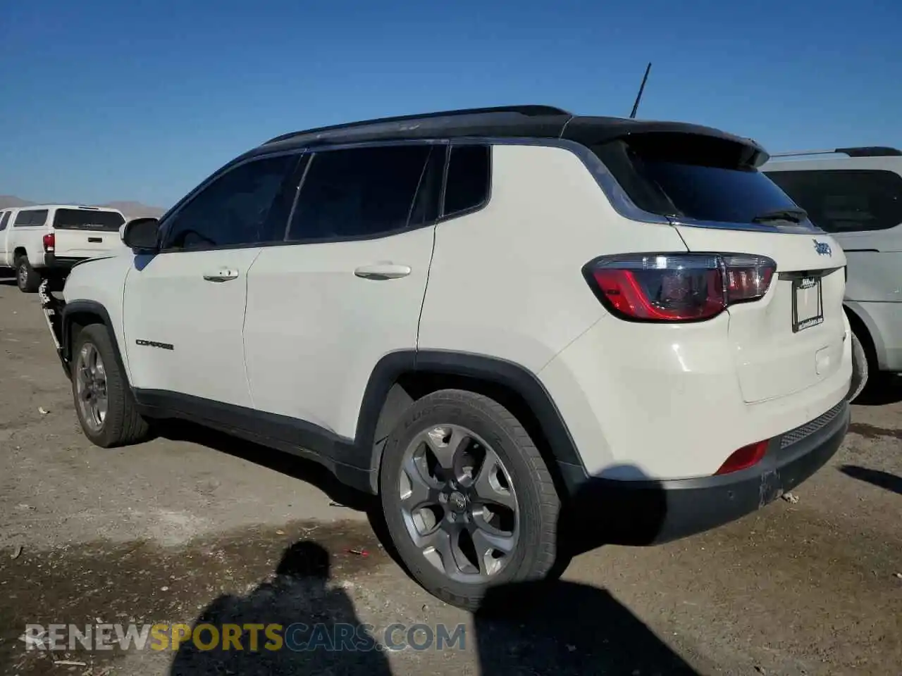 2 Photograph of a damaged car 3C4NJCCB5MT545637 JEEP COMPASS 2021