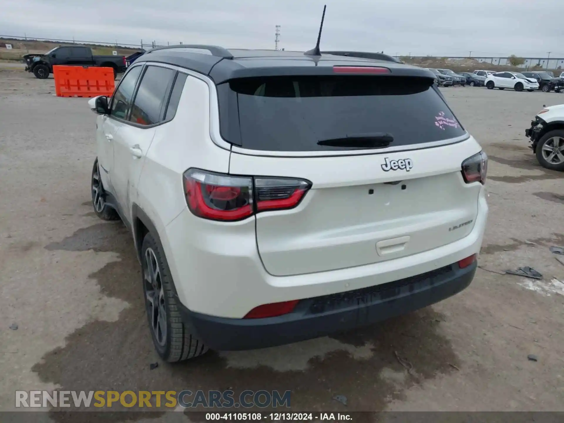 3 Photograph of a damaged car 3C4NJCCB5MT588102 JEEP COMPASS 2021