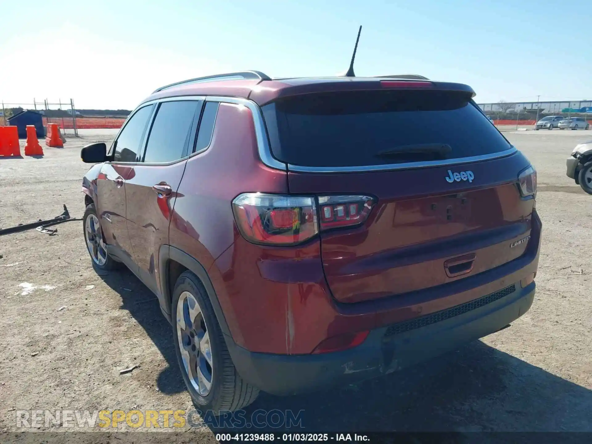 3 Photograph of a damaged car 3C4NJCCBXMT531362 JEEP COMPASS 2021