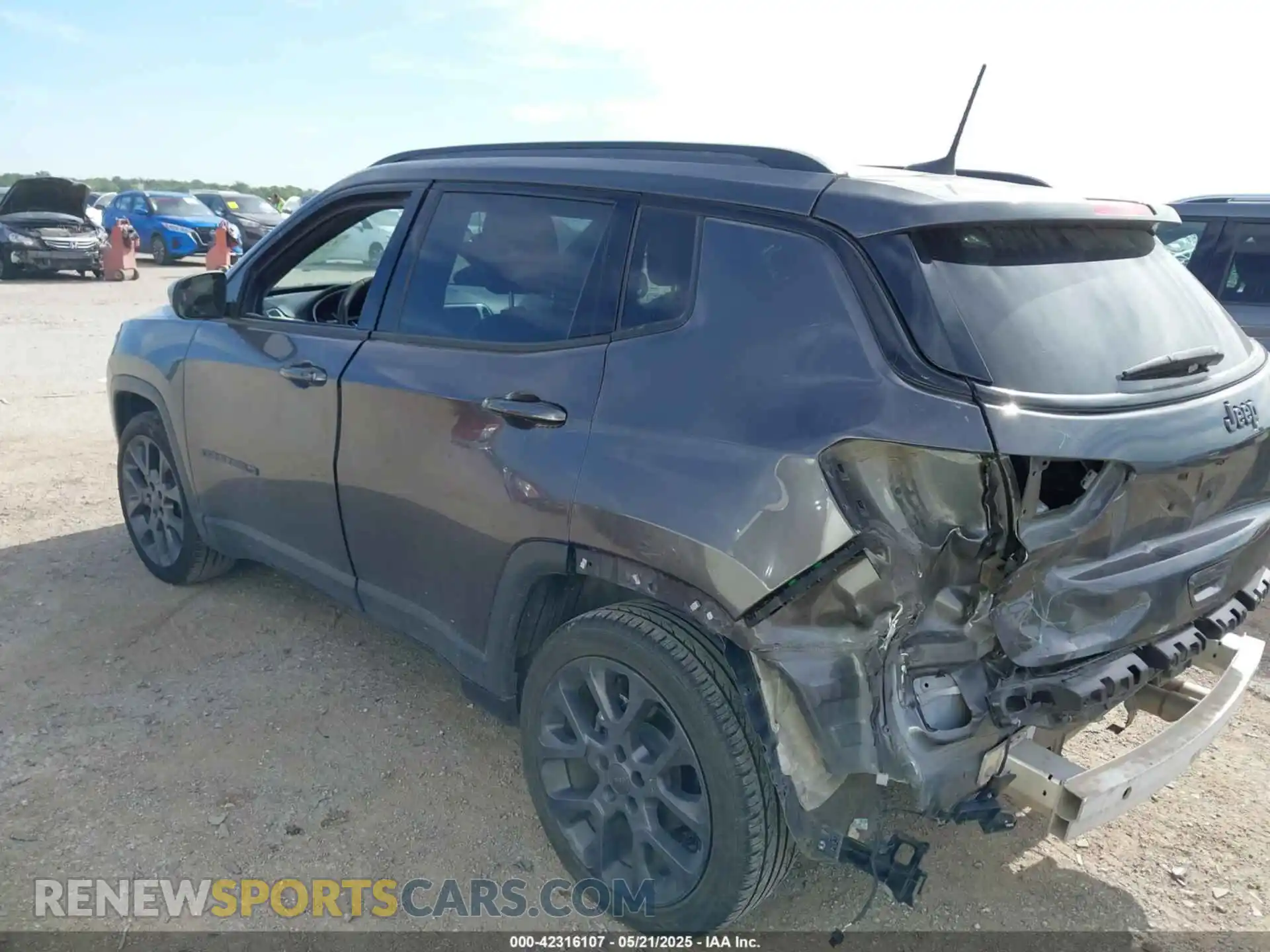 3 Photograph of a damaged car 3C4NJCEB0MT604218 JEEP COMPASS 2021