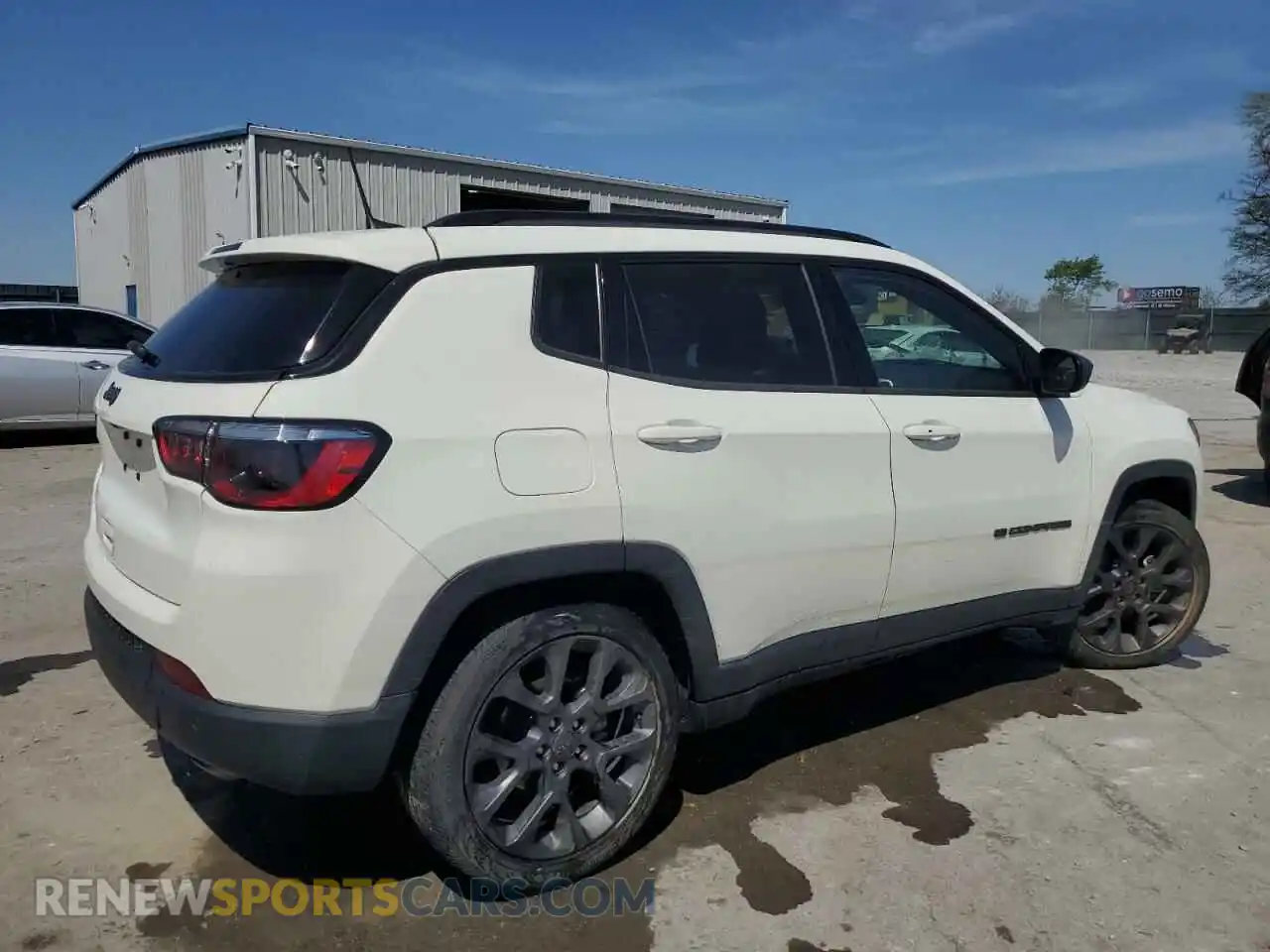 3 Photograph of a damaged car 3C4NJCEB3MT538389 JEEP COMPASS 2021