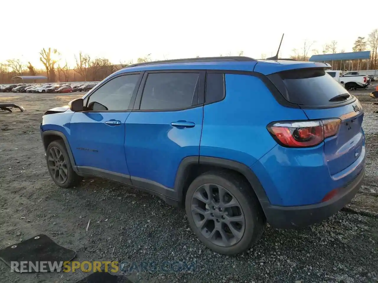 2 Photograph of a damaged car 3C4NJCEB9MT552992 JEEP COMPASS 2021