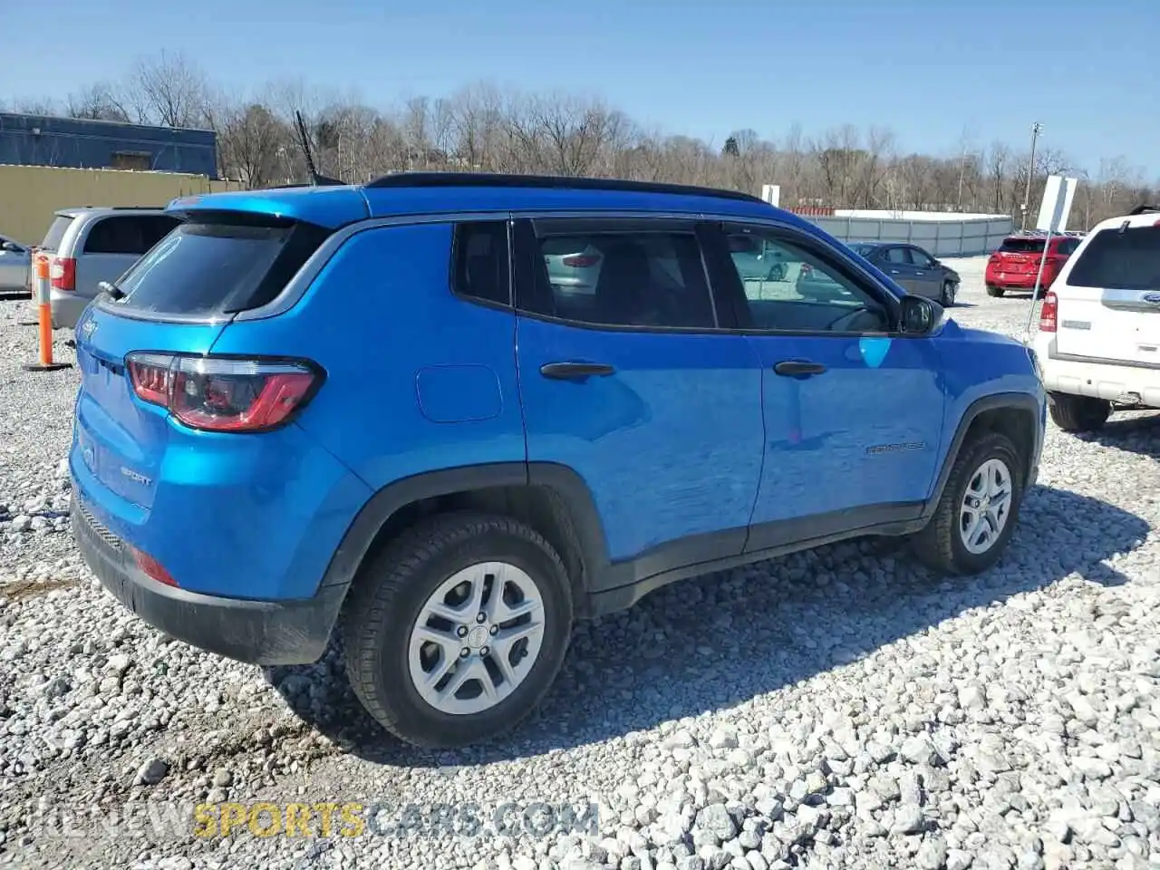 3 Photograph of a damaged car 3C4NJDAB0MT573953 JEEP COMPASS 2021