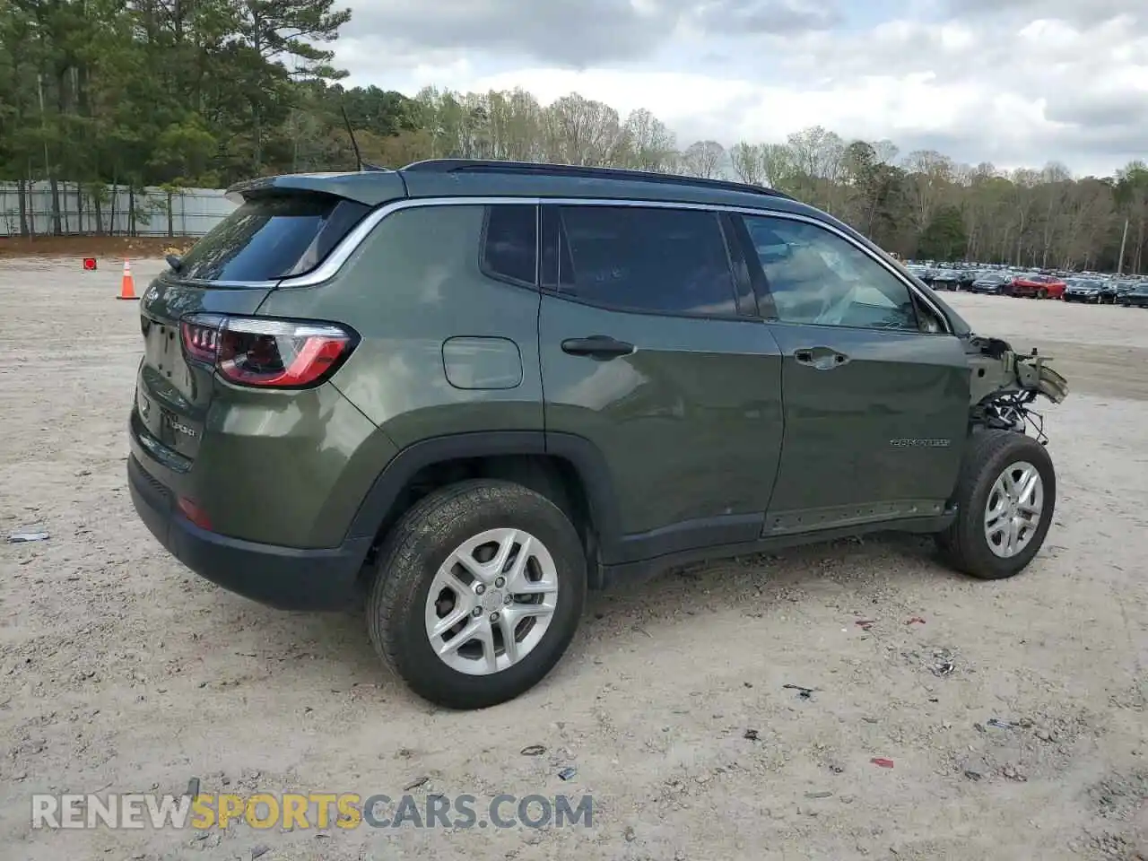 3 Photograph of a damaged car 3C4NJDAB8MT530798 JEEP COMPASS 2021