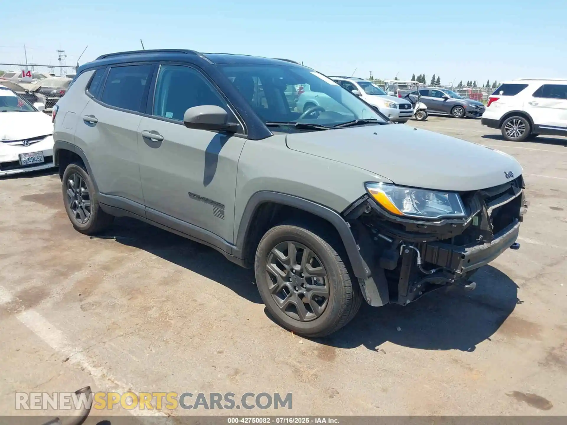 1 Photograph of a damaged car 3C4NJDAB8MT595134 JEEP COMPASS 2021