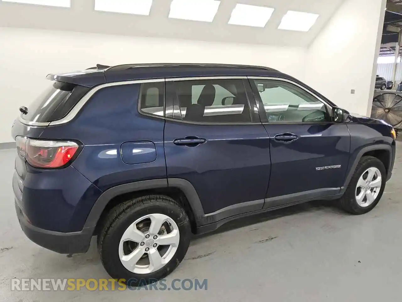 3 Photograph of a damaged car 3C4NJDBB0MT595420 JEEP COMPASS 2021