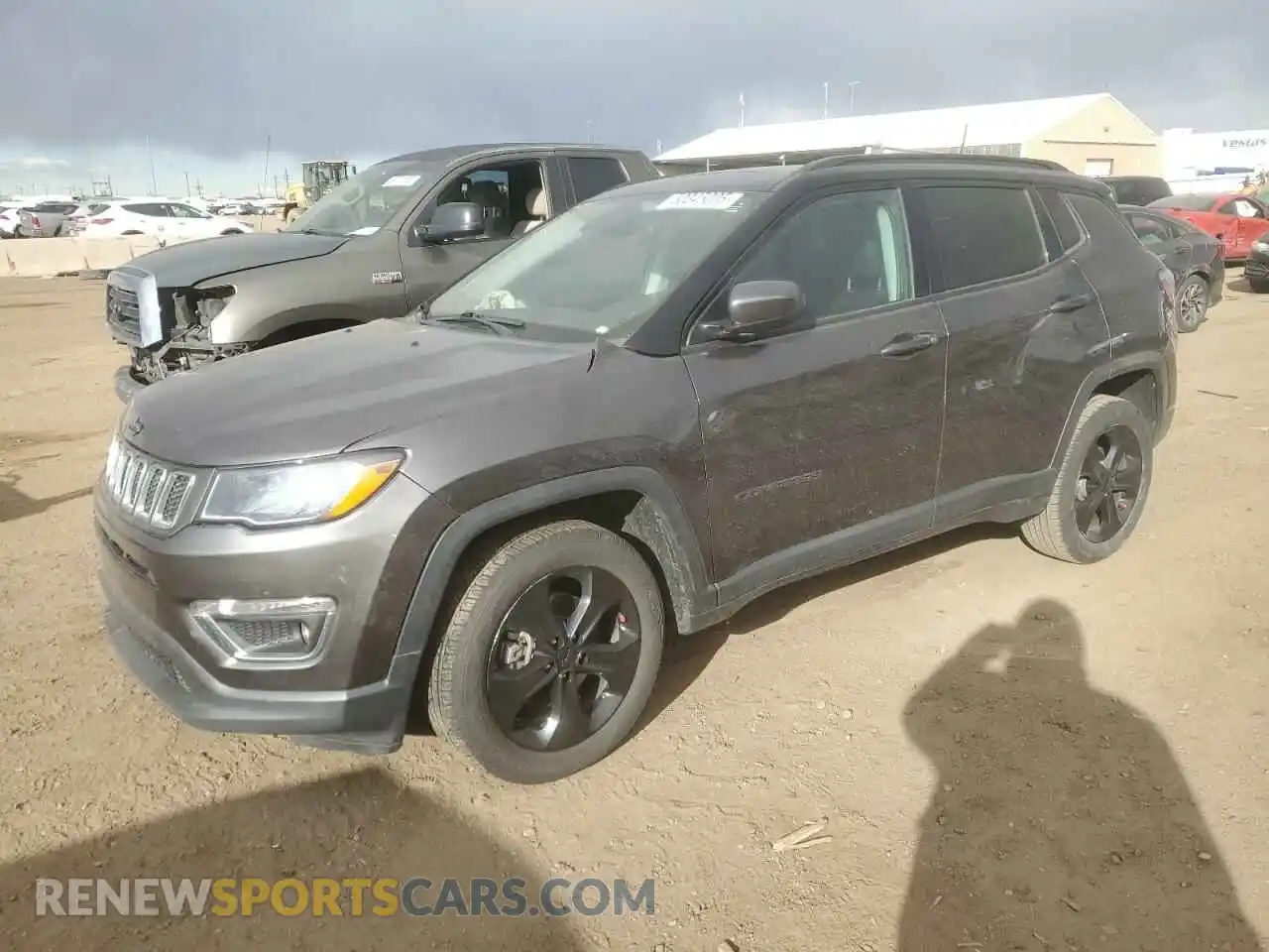 1 Фотография поврежденного автомобиля 3C4NJDBB1MT557615 JEEP COMPASS 2021