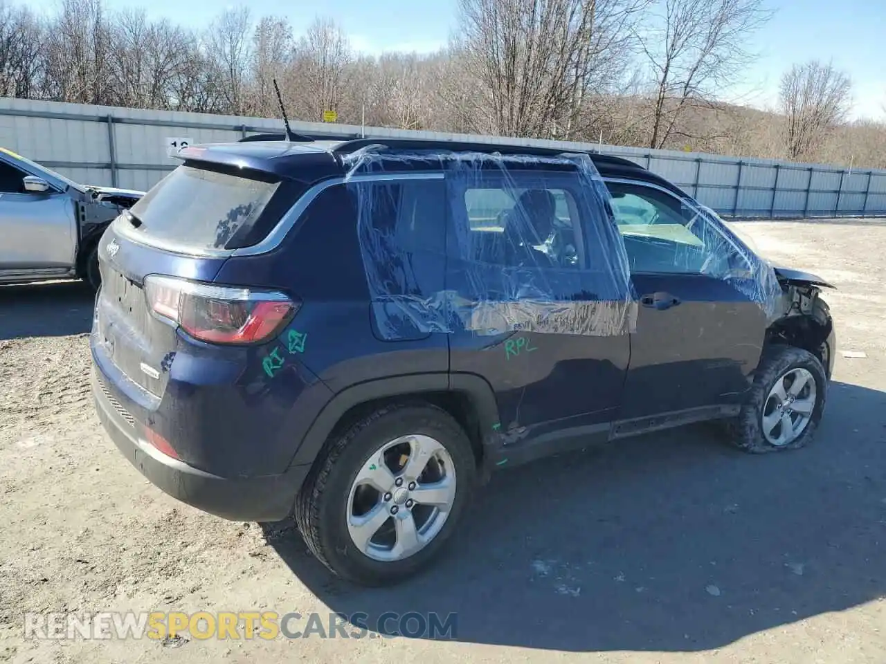 3 Photograph of a damaged car 3C4NJDBB1MT584488 JEEP COMPASS 2021