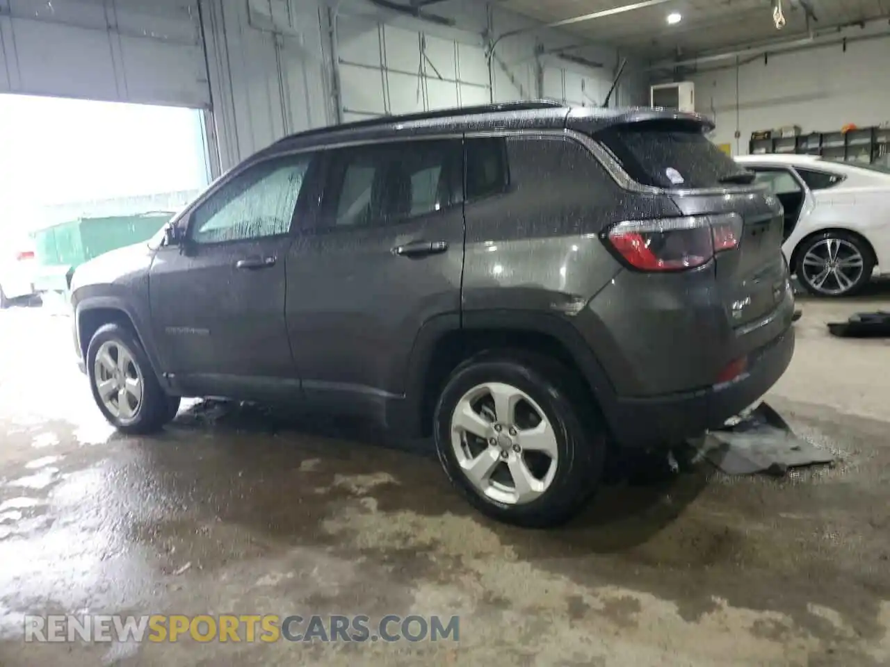 2 Photograph of a damaged car 3C4NJDBB3MT587778 JEEP COMPASS 2021