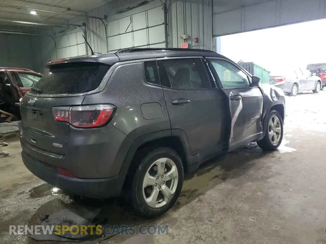 3 Photograph of a damaged car 3C4NJDBB3MT587778 JEEP COMPASS 2021