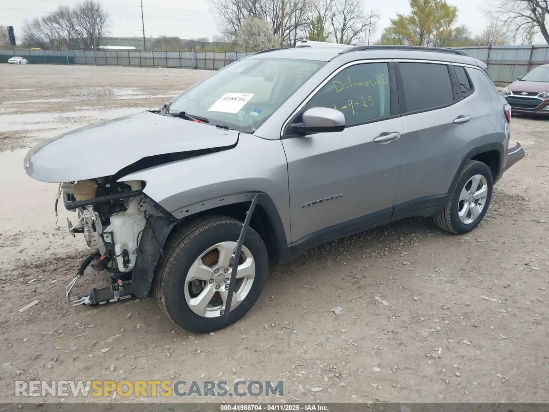 2 Photograph of a damaged car 3C4NJDBB4MT510546 JEEP COMPASS 2021
