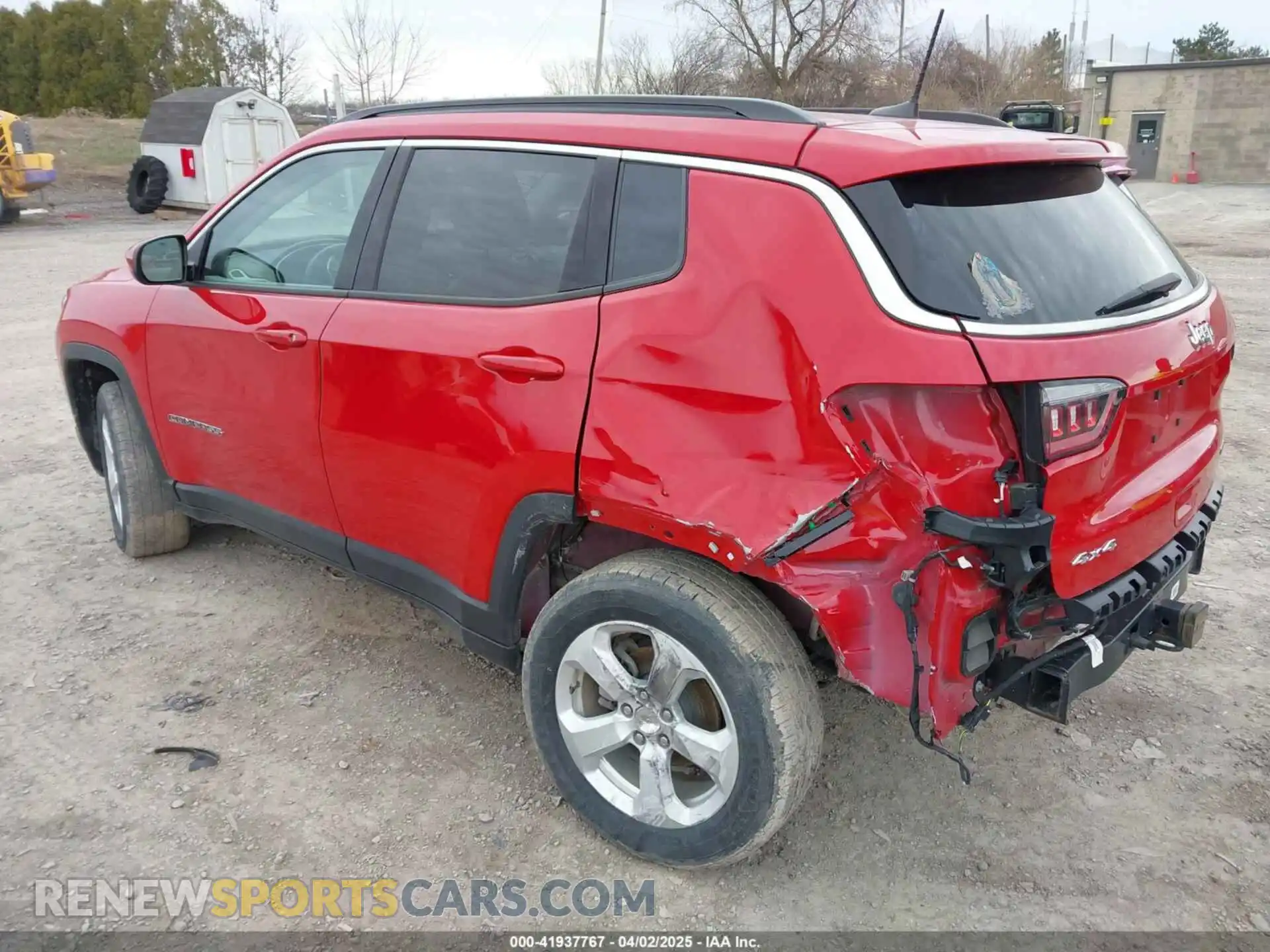 3 Photograph of a damaged car 3C4NJDBB4MT540632 JEEP COMPASS 2021