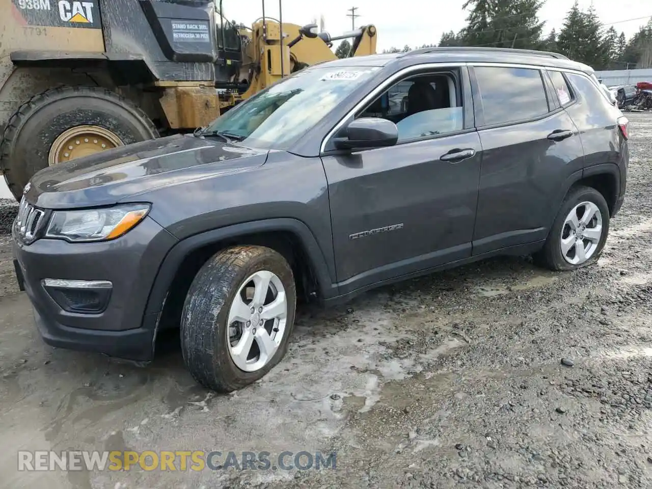1 Photograph of a damaged car 3C4NJDBB4MT588387 JEEP COMPASS 2021