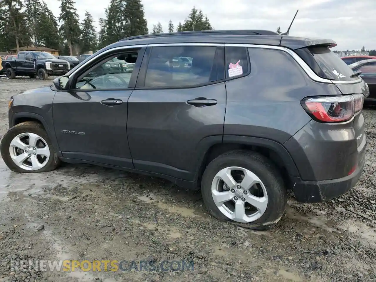 2 Photograph of a damaged car 3C4NJDBB4MT588387 JEEP COMPASS 2021