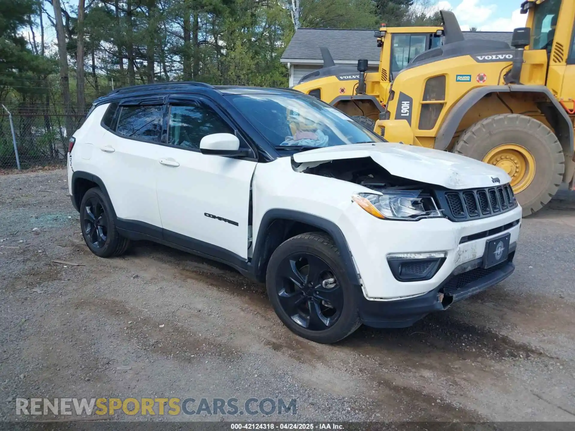 1 Photograph of a damaged car 3C4NJDBB5MT543426 JEEP COMPASS 2021