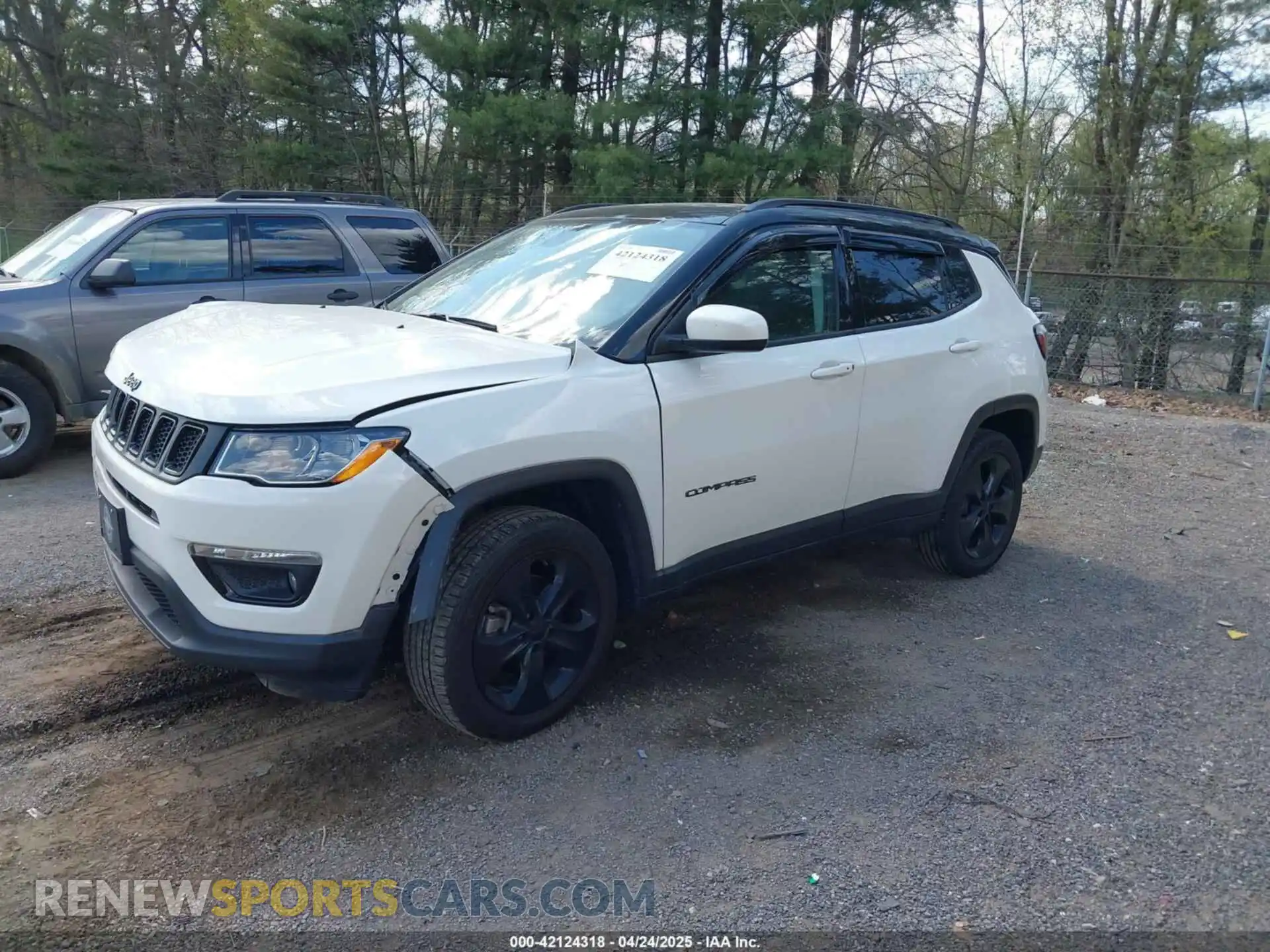 2 Photograph of a damaged car 3C4NJDBB5MT543426 JEEP COMPASS 2021