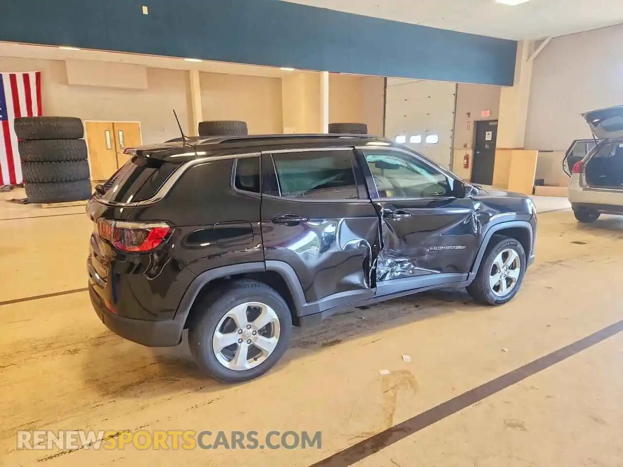 3 Photograph of a damaged car 3C4NJDBB5MT597678 JEEP COMPASS 2021