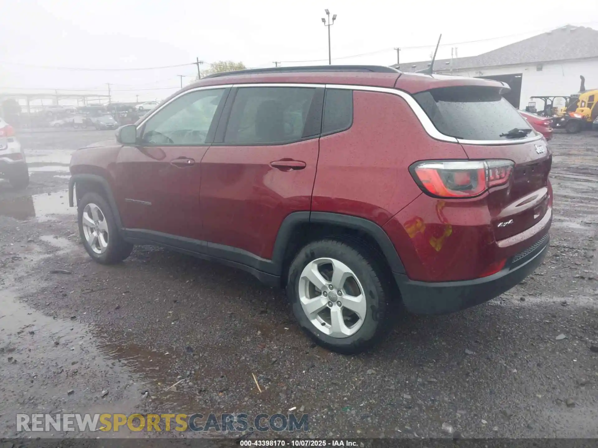 3 Photograph of a damaged car 3C4NJDBB6MT509723 JEEP COMPASS 2021