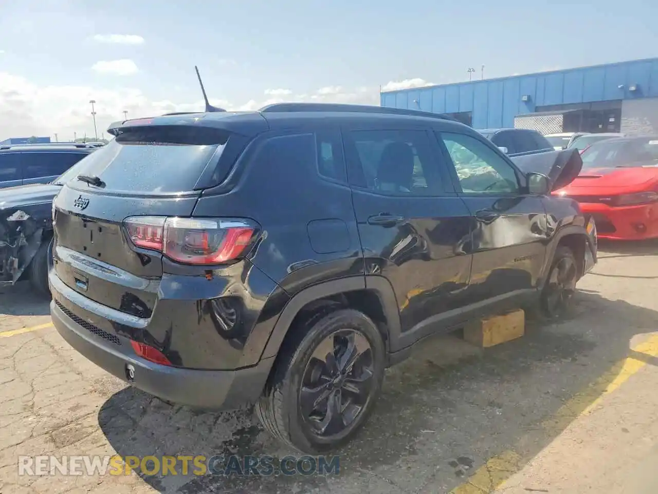 3 Photograph of a damaged car 3C4NJDBB6MT554841 JEEP COMPASS 2021