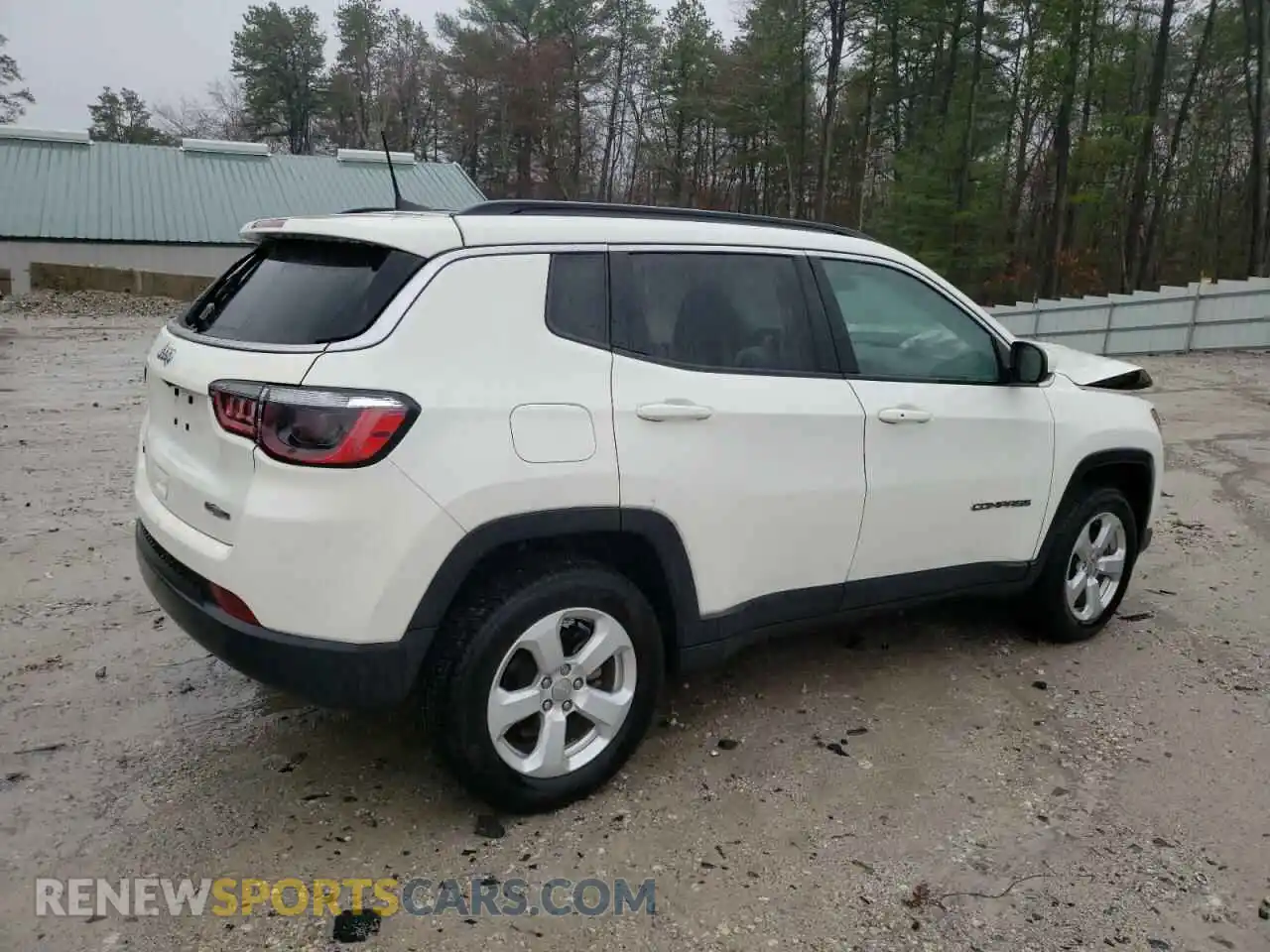 3 Photograph of a damaged car 3C4NJDBB7MT503266 JEEP COMPASS 2021