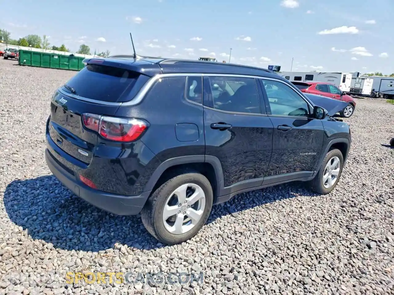3 Photograph of a damaged car 3C4NJDBB7MT555478 JEEP COMPASS 2021