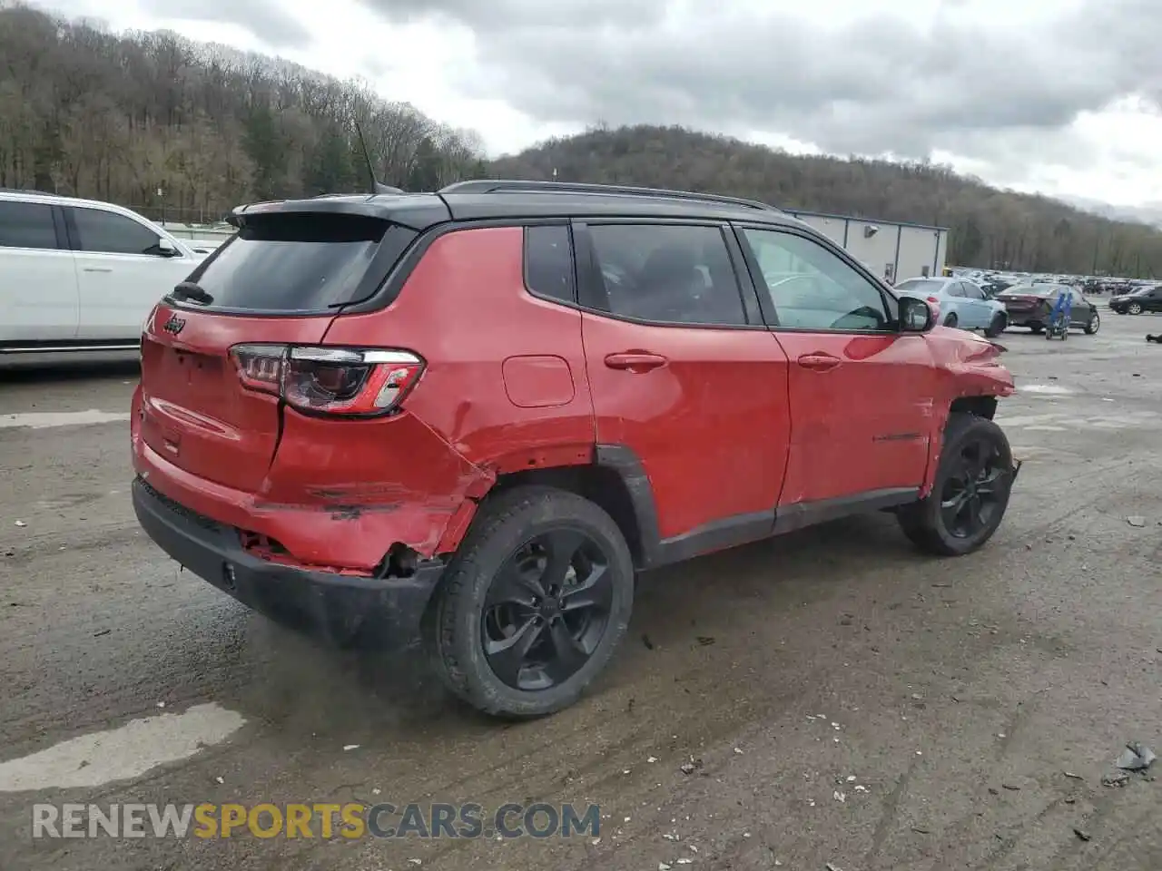 3 Photograph of a damaged car 3C4NJDBB9MT522210 JEEP COMPASS 2021