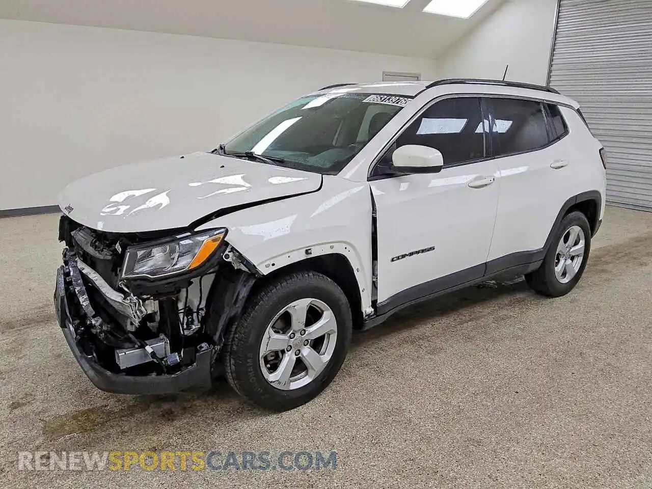 1 Photograph of a damaged car 3C4NJDBB9MT569995 JEEP COMPASS 2021